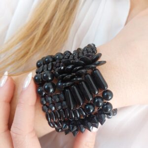 Pulsera Brazalete Cuentas Negro Detalle en Humo y Cristales Regulable Bijou