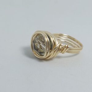 Anillo Nro16 Alambrismo Dorado Cristal Humo Nido Artesanal Bijou